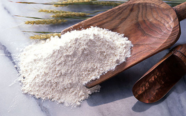 五谷杂粮：面粉类：【小麦面粉】的功效与作用_【小麦面粉】的营养价值_食材百科图片