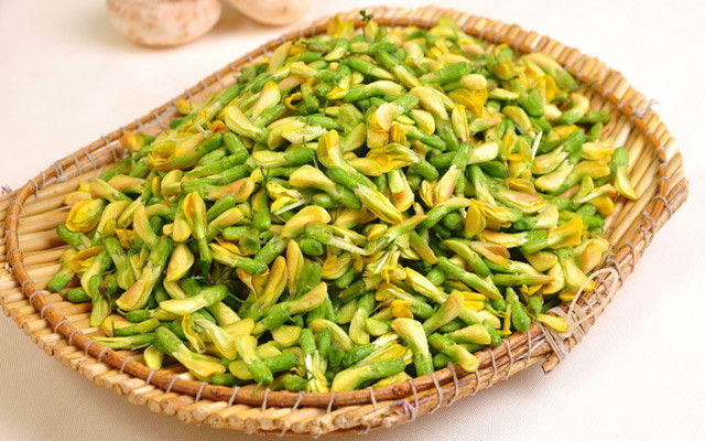 蔬菜：花：【槐花】的功效与作用_【槐花】的营养价值_食材百科图片
